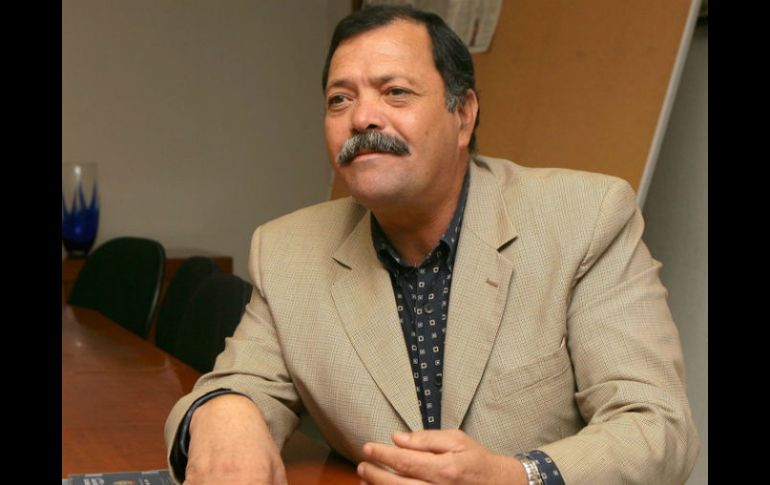 El panista Héctor Álvarez señala a Taylor como como la máxima cabeza de los traidores. ARCHIVO  /