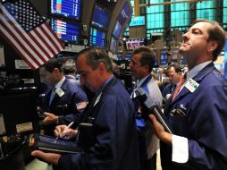 En el Dow Jones, algo menos de dos tercios de sus integrantes acabaron en terreno positivo. ARCHIVO  /