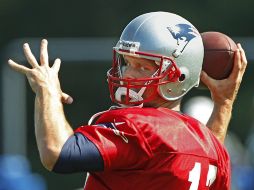 Tom Brady sigue en las prácticas con Nueva Inglaterra. AP  /