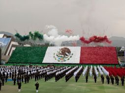 Presentación del espectáculo ''Pensamientos de la Patria''. XINHUA  /