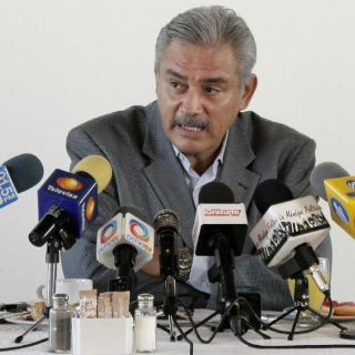 Cárdenas presenta juicio de revisión constitucional ante tribunal