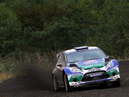 Jari-Matti Latvala de Finlandia conduce su Ford Fiesta RS durante el Rally de Gales, cerca de Cardiff. AFP  /