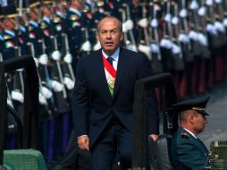 El Presidente Felipe Calderón encabezó el desfile militar con motivo del aniversario número 202 de la Independencia de México. NTX  /