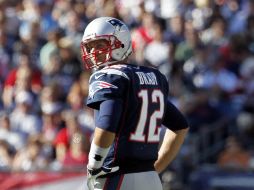 Tom Brady no pudo llevar a los Patriotas a una victoria en casa. REUTERS  /