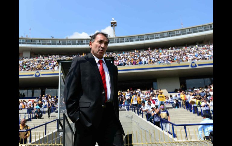 Mario Carrillo y la afición de Pumas tiene su primer altercado. MEXSPORT  /
