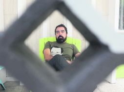 Como la vida misma. Ávila señala que su nuevo proyecto refleja las historias de dos jóvenes que emprenden caminos independientes.  /