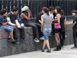 Nini, puede usarse como sustantivo y como adjetivo, se escribe en una sola palabra, no en cursiva ni entrecomillado. ARCHIVO  /