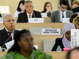 El asiento de la delegación Siria (centro) permanece vacío durante la sesión del Consejo de Derechos Humanos de la ONU en Ginebra. EFE  /