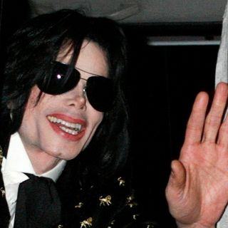 Michael Jackson ''revive'' con la vuelta de ''Bad''