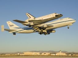 Al lomo de un 747 especialmente modificado, el Endeavour zurcará los aires por última ocasión. ARCHIVO  /