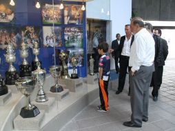 Slim recorrió  las instalaciones del cuadro hidalguense. Imagen de Facebook del Club Pachuca  /