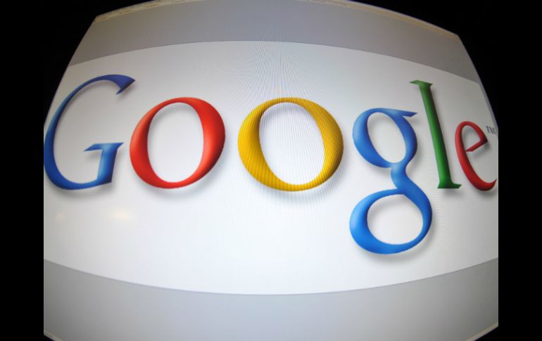 Una corte de apelaciones de EU dejó el lunes en suspenso un juicio entre Google y miles de autores. ARCHIVO  /