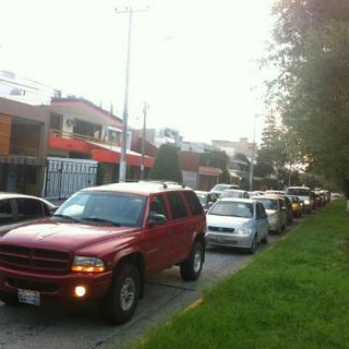 Fluye tráfico pero faltan señalamientos en López Mateos