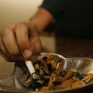 Mueren 60 mil mexicanos al año por consumo de tabaco