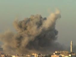 Una fuente señala que varios civiles resultaron heridos por el estallido de dos bombas cerca de una escuela secundaria en Damasco. EFE  /