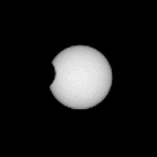 Curiosity toma fotos de eclipses en Marte