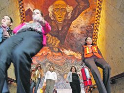 Palacio de Gobierno. Fueron desalojadas 307 personas en 3:07 minutos; en seis minutos salieron 600 de la Secretaría de Finanzas.  /