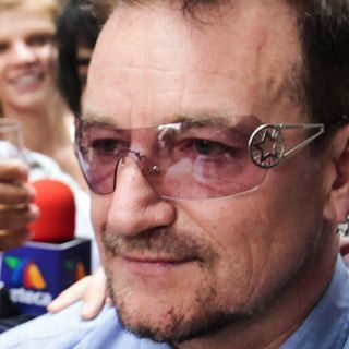 Bono de U2 recibirá la Orden del Águila Azteca
