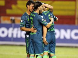 Pese a su descalabro ante América, Santos goleó en su pasado partido en la 'Concachampions'. ARCHIVO  /