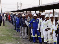 Los trabajadores de la mina de oro de Kopanang, al suroeste de Johannesburgo. AP  /