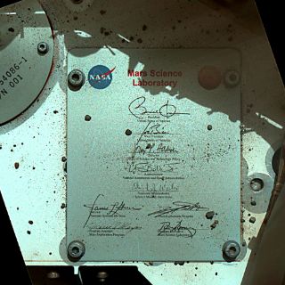 El explorador Curiosity llevó un autógrafo de Obama a Marte