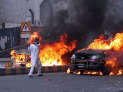 Al menos 14 personas han muerto en las protestas en Pakistán por el polémico video que denigra la figura de Mahoma. EFE  /