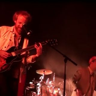 Hot Chip estremese con su electropop en Calle 2