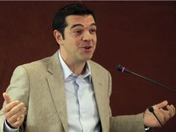 Alexis Tsipras, líder del partido SYRIZA, que ha reducido la brecha con el conservador Nueva Democracia camino a las elecciones. EFE  /