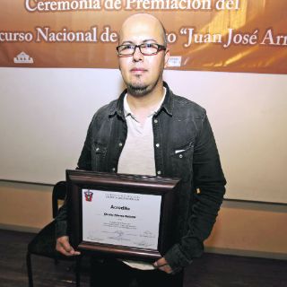 Para Efraim Blanco la experiencia literaria es como subirse a una montaña rusa