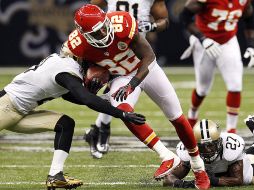 Acción del juego celebrado en el Superdome de Nueva Orleans. AP  /