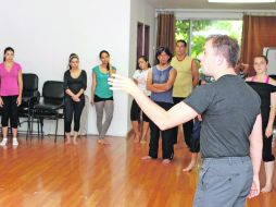 Más allá de la lengua. El idioma no fue barrera para los participantes en el taller de Viktor Nizhel’skoy.  /