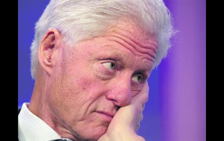 Anfitrión. El ex presidente de Estados Unidos escucha durante el primer día de la Iniciativa Global Clinton. REUTERS  /