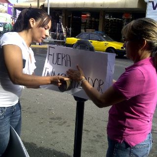 Comerciantes de Medrano inconformes con parquímetros