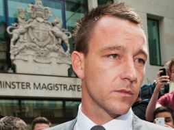 El ex capitán de la selección inglesa fue acusado por la FA de racismo. ARCHIVO  /