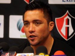 Pinto consideró el error arbitral clave y cree que pudo marcar el rumbo del partido.  /