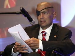 Se espera que el cuerpo de Alonso Lujambio sea trasladado al Senado desde las 13:30 horas. ARCHIVO  /