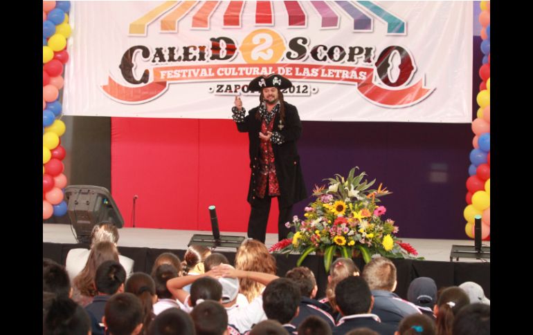 Inauguración del festival cultural Caleidoscipio, en el Trompo Mágico.  /