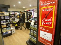 Comenzaron a llegar los ejemplares del libro a las librerías británicas en medio de un gran secretismo. REUTERS  /