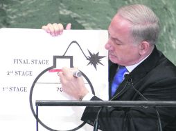 Al primer ministro israelí, Benjamin Netanyahu, no le bastaron sus dichos para explicar el riesgo que representa Irán. REUTERS  /