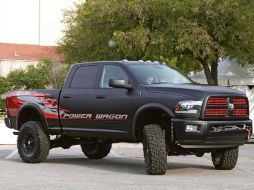 POWER WAGON. Coparte motor HEMI de 5.7 litros con la 1500.  /