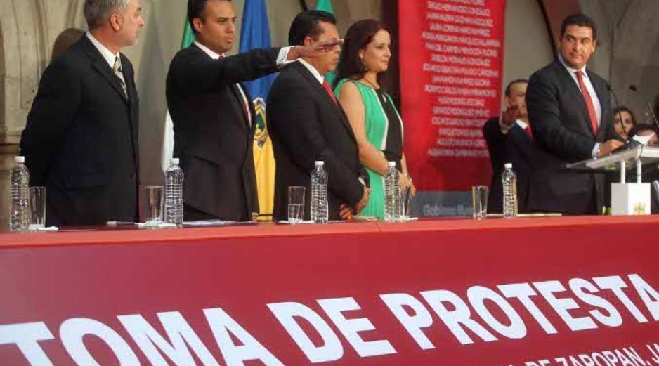 Héctor Robles rinde protesta como presidente municipal. Dijo que comenzará una administración firme para transformar Zapopan.  /