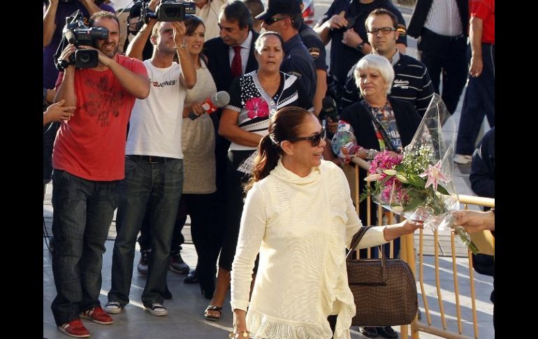 Isabel Pantoja, a su llegada a la Ciudad de la Justicia de Málaga, donde ha arrancado su juicio por lavado de capitales. EFE  /