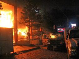 Detenidos y edificios quemados, saldo de un enfrentamiento en Motozintla, Chiapas. 	EL UNIVERSAL  /