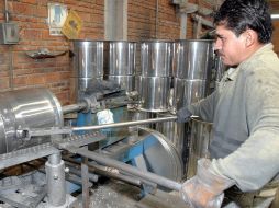 Es importante saber que el éxito de una organización depende del conocimiento, habilidades y destrezas de los trabajadores. ARCHIVO  /