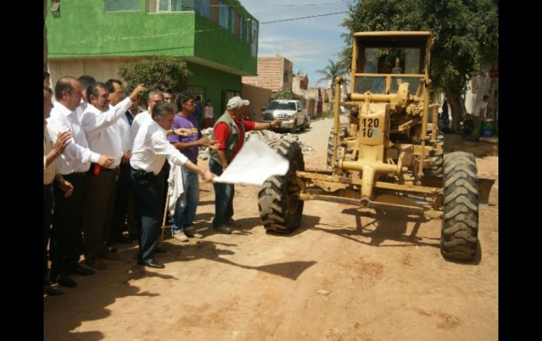 Los trabajos de repavimentación pretenden ser terminados en 90 días. ESPECIAL  /