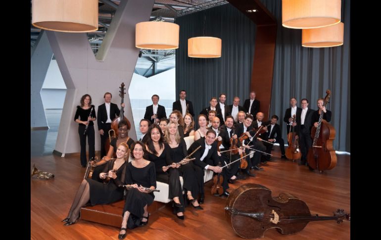 La camerata Salzburg preparándose para su presentación en México. AP  /