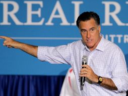 Mitt Romney llegó el lunes en Denver, donde se llevará a cabo el primer  debate televisado contra Barack Obama. AP  /