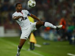 Evra, es uno de los jugadores que ha sufrido por el racismo en el futbol. AFP  /