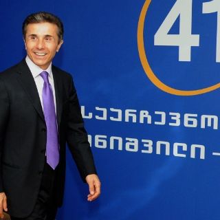 Presidente de Georgia reconoce derrota de su partido