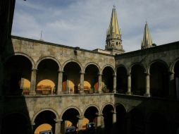 Ayuntamiento tapatío considera la creación de una Oficina de Asuntos Religiosos. ARCHIVO  /
